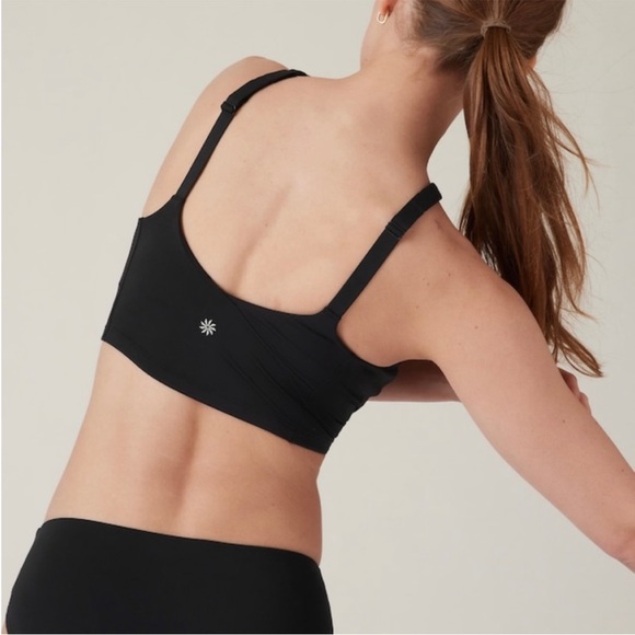 NWT Athleta crossed bikini top - Picture 3 of 8